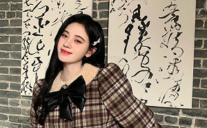 鞠婧禕被壁咚上熱搜！「四千年一遇美女」顏值惹爭議