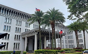 美議員提台灣外交檢討法 正名台灣代表處 外交部：穩健深化台美關係