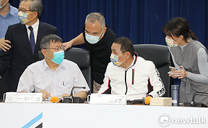 柯文哲提議調整疫苗接種順序 侯友宜:善意提醒 希望中央聽專家學者意見