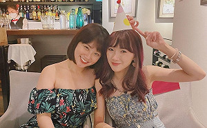 焦氏姐妹同框!焦寧寧生日述童年回憶