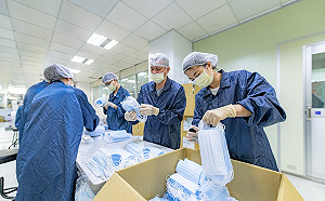 疫情嚴峻!衛生所持續販賣「實名制」口罩 充分供應防疫