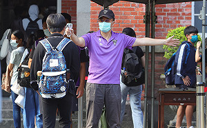 國中會考注意炎熱  台北等10縣市亮高溫燈號