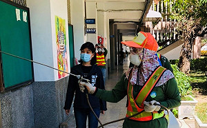 開學在即打不到疫苗 全教總提4建議：政府有義務提供教職員公費快篩