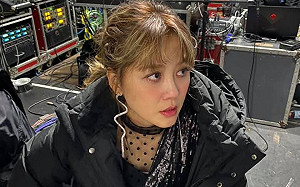 停課第一天媽媽快崩潰!嚴立婷曝兒子在家上課「毛超多」:血管要爆了