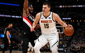 NBA／里拉德42分無用　約基奇對尬38分率金塊扳回一城