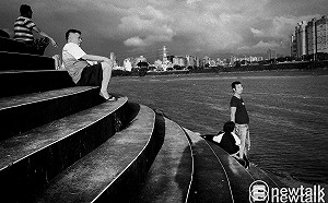 專論》〈為台灣做些什麼〉-高妍