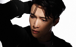 EXO七人回歸有張藝興！粉絲評價超兩極：他怎麼還在？