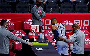 NBA／對威少扔爆米花　76人球團：該球迷無限期禁止入場