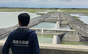 高雄水情由橙燈好轉黃燈 陳其邁臉書報喜：台灣首個水情反轉城市