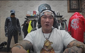 批民進黨沒那麼神 館長狂噴把國產疫苗當先鋒：等你X個X巴