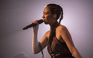 雅維茉芮化身「內安脫」！居家以母語創作防疫歌