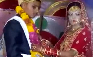 (影) 印度新娘竟在婚禮上當場暴斃 兩家人協議將妹妹嫁給「準姊夫」