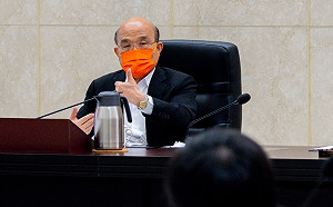 防疫視同作戰 蘇貞昌：防疫人員因公傷殘由國家負責照顧