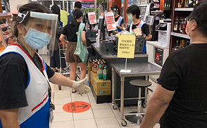 三級警戒》大賣場「1人1坪」人流管制！週末進好市多要看身分證尾數