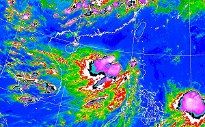 輕颱「彩雲」逼近南台灣！氣象局：不排除發布陸警