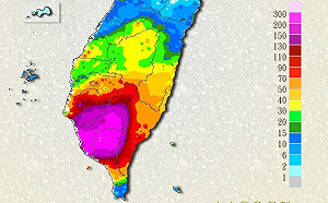(影)超大豪雨轟炸南台灣！彭啟明憂：已有致災風險