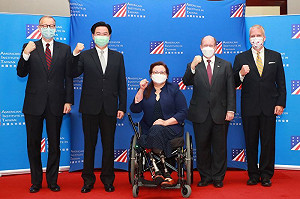 美日捐199萬劑疫苗！前台大醫提4點