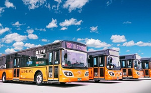 新北582線抗疫2.0電動公車今上路 防疫綠能運輸再升級