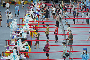 廣東16區疫情升溫！生活物資短缺 封鎖隔離民眾怒吼