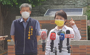 才說醫護施打完台中突改口 王定宇喊不分藍綠全都查