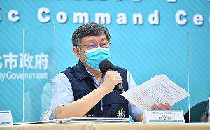 稱與好心肝董座許金川「沒什麼深交」 柯：有去站台 但藍綠去的比我還多