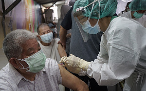 肺炎鏈球菌感染創新高！65歲長者占44.5%  疾管署籲：快打疫苗