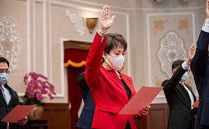 美送台250萬劑疫苗功臣 蕭美琴父：從小美國小孩就服她