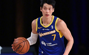 NBA／灌籃絕殺只用0.2秒！林書豪讚嘆太陽超強戰術