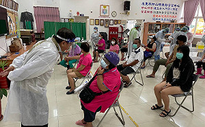 全力防堵Delta病毒 屏東枋山2村上午8時開打疫苗