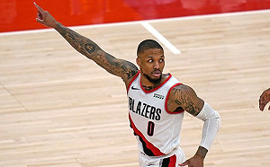 NBA/因選帥過程遭批評 美媒爆Lillard恐產生離隊念頭