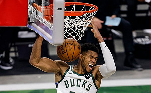 NBA/字母哥再砍30分10籃板 單季10次媲美3大名人堂內線