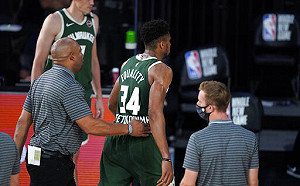 字母哥G6應不會出賽　搶七可能復出