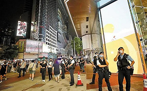 維他奶員工刺殺港警後自殺 中國網友批「港獨奶」 藝人紛紛解約