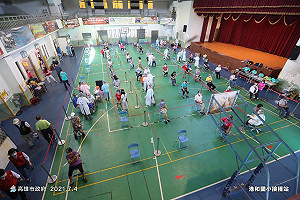 疫苗副作用機率低 高醫院長：呼籲長者出來施打