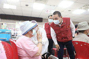 新北72歲以上外籍人士持居留證也可接種疫苗