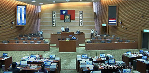 5月18日休會至今 無論是否解三級宜縣議會13日復議