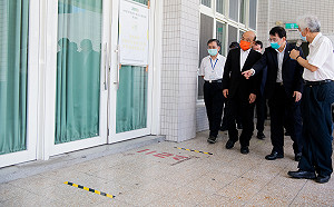 買BNT疫苗要透過上海復星？蘇揆：中國此時還要來說嘴！