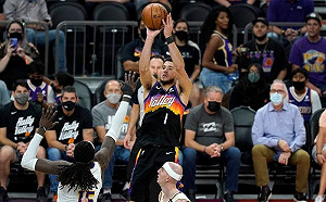 NBA／字母哥砍42分無用！太陽狂轟20三分　主場豪取2連勝