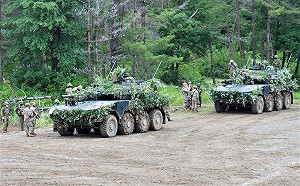 美日「東方之盾」示範城鎮戰利器 台「雲豹八輪裝甲車」學著點…