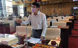 疫苗僧多粥少 中市議員周永鴻提「扶老攜幼」建立防疫網