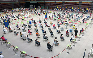 屏東公費疫苗預約踴躍 7/16醫療團隊進駐11處中大型速打站