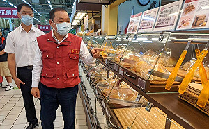三級警戒延長7/26  侯友宜巡視賣場防疫持續控管人流