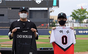 《英雄聯盟》登投手丘！DK ShowMaker為KIA Tigers主場開球