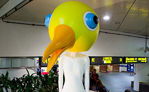 北車「鳥人」站了11年無預警退休！網崩潰：要迷路了