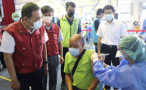 鼓勵民眾踴躍接種疫苗 侯友宜:及早形成群體保護