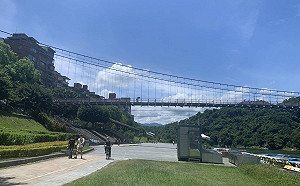 鬆綁措施首周末 新北景區人數原容留量5%~18% 停車場3成滿