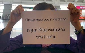 泰國第三波疫情燒不完 政府應對能力備受質疑