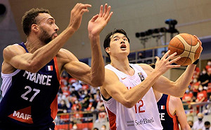 奧運/八村壘、渡邊雄太合轟37分 日本爆冷熱身賽勝法國