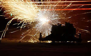 整軍備戰》火光四射!空軍防砲部隊35快砲、20機砲實射場面震撼