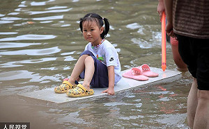 政府睡著了? 5次暴雨紅色預警 鄭州卻沒及早停班停課惹民怨